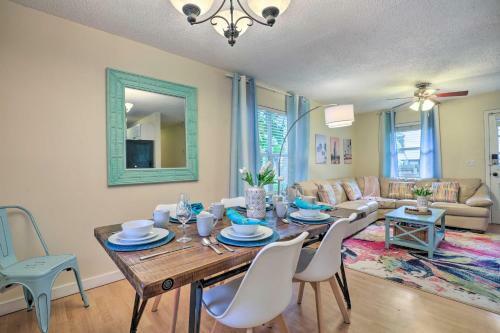 Bright St Augustine Cottage About 3 Mi To Beach!