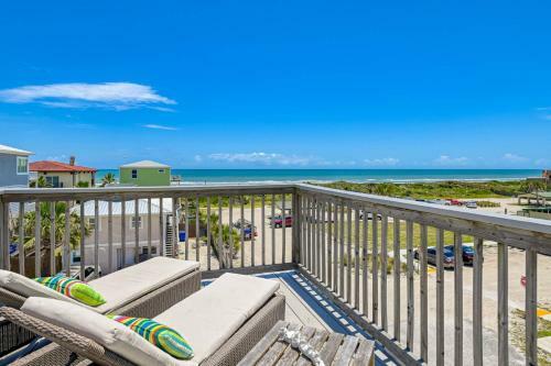 Butler Beach Bungalow