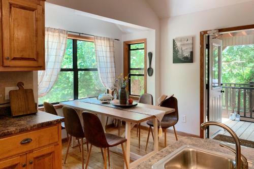 Apartamento Caspian At Alpine Cabins - Peaceful Private Perfect With Internet