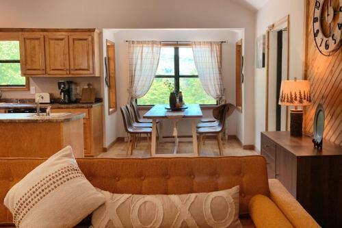 Apartamento Caspian At Alpine Cabins - Peaceful Private Perfect With Internet