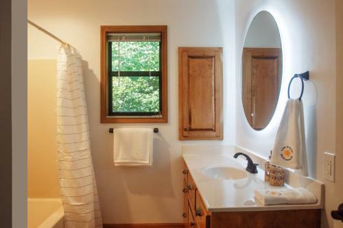 Apartamento Caspian At Alpine Cabins - Peaceful Private Perfect With Internet