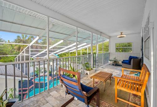 Amazing 5br King-pool & Spa A Block From The Bay