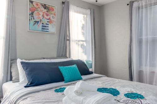 Cozy Hideaway Near Seminole Heights