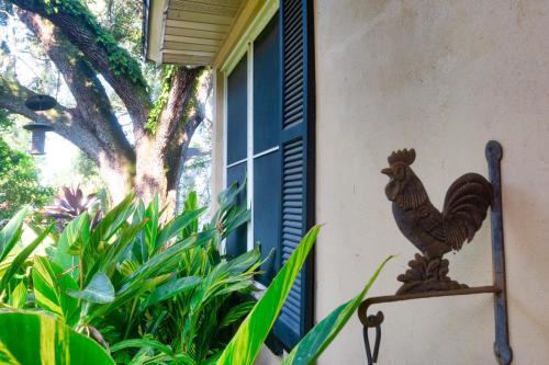 Cozy Hideaway Near Seminole Heights