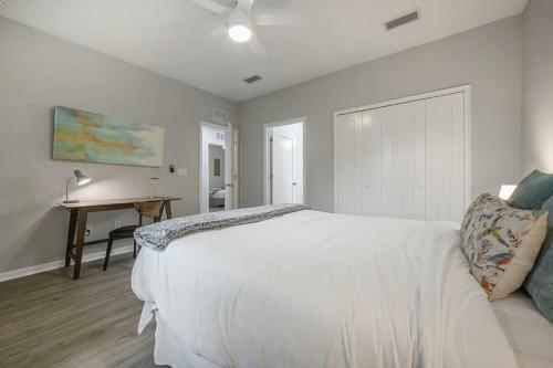 Apartamento Eclectic Townhome Haven In Tampa