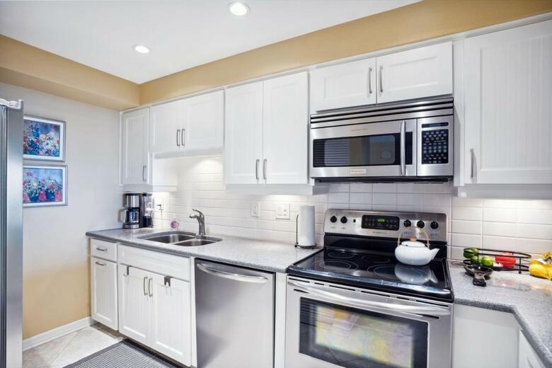 Villa Madeira 402 Breathtaking Views And Gorgeous Updates