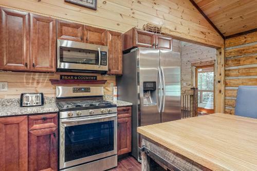 Bear Claw Lodge
