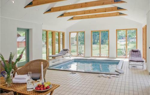 Two-bedroom Holiday Home In Kopingsvik