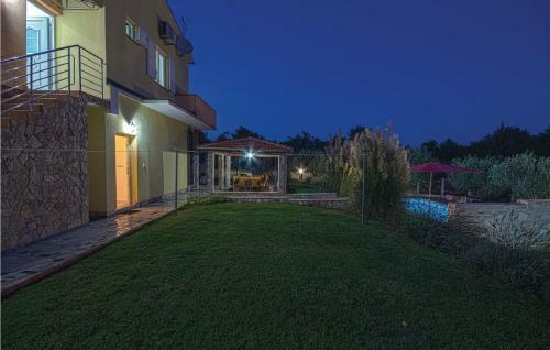Holiday Home Pavicini 46