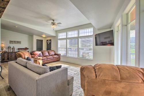 Tranquil Indigo Getaway Less Than 3 Mi To Hot Pools!