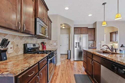 Sun Filled 3 Bedroom Meridian Home