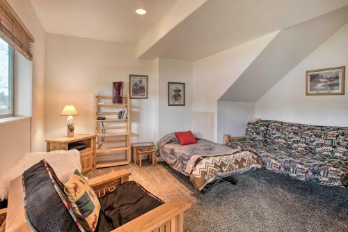 Family-friendly Twin Lakes Home With Boat Dock!