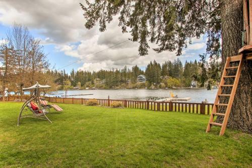 Family-friendly Twin Lakes Home With Boat Dock!