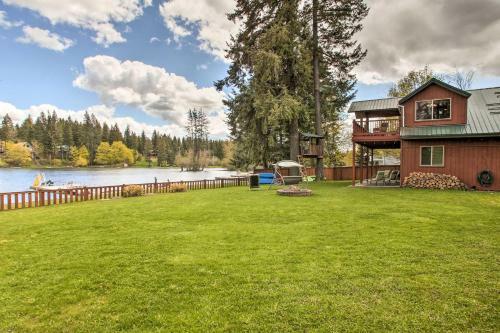 Family-friendly Twin Lakes Home With Boat Dock!