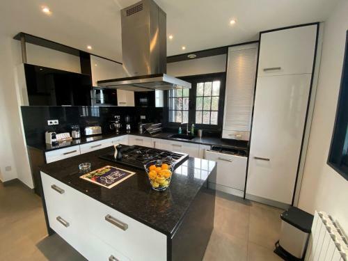 Sea-view Holiday Home In Corbara With Private Pool