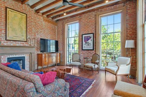 Apartamento Fab 1838 Garden District 5br With Parking And Balcony