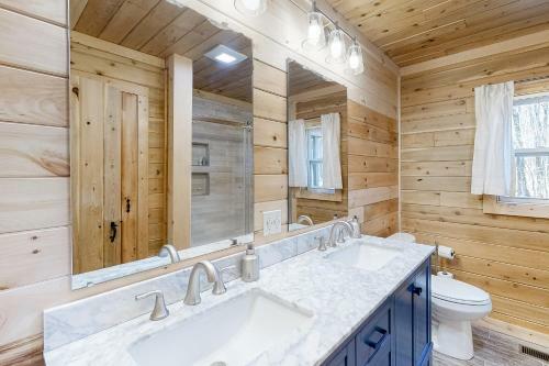 The Cabin At Camp Menatoma