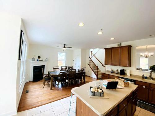 Townhouse @ Jjz