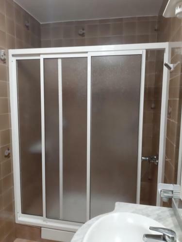Apartamento Vivienda Moa�a A Pie De Playa El Pis�n