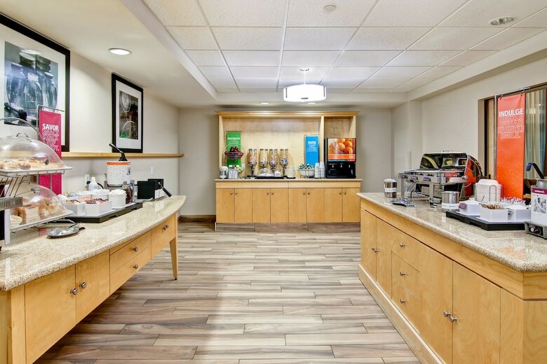 Hotel Hampton Inn & Suites Saint John