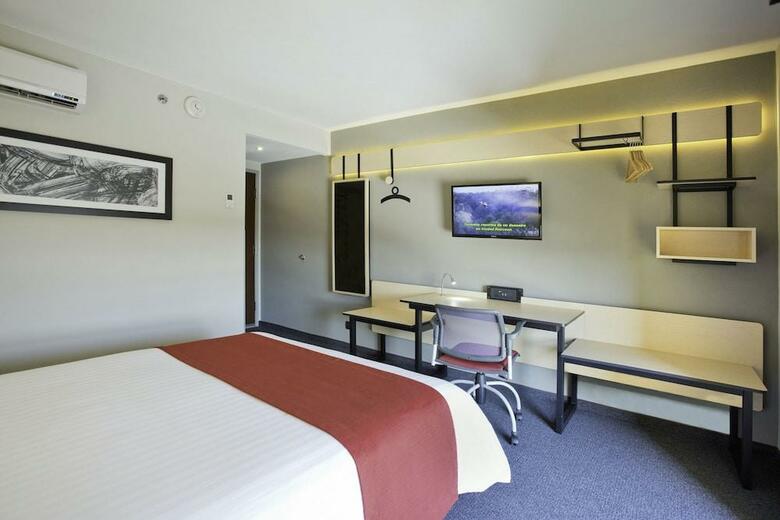 Hotel City Express Irapuato Norte