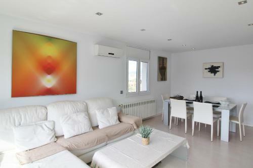 Apartamento Esquinero En Palam�s