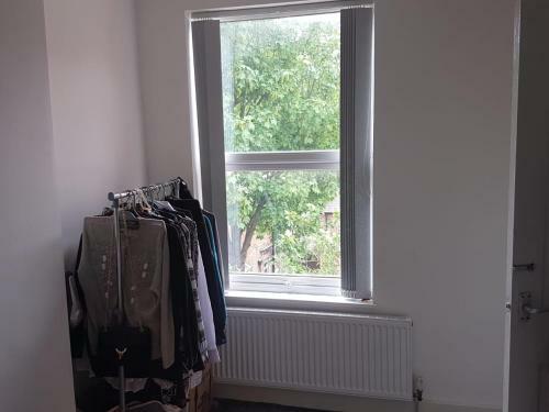 2 Bedroom Holiday Home