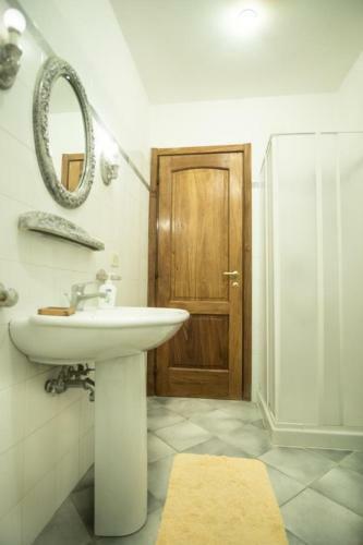 Villa Castel D'arno Guest House - Autogestione