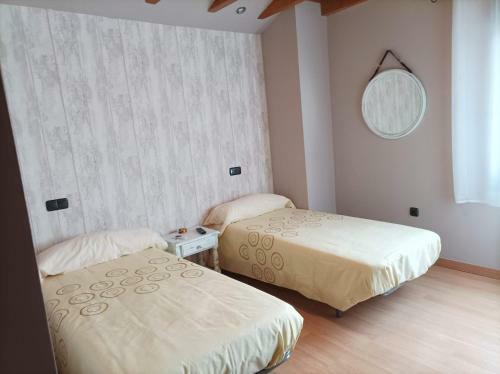 El Encanto De Pe�afiel