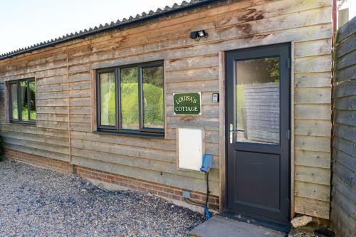 Louisa's Cottage, Downlands Farm