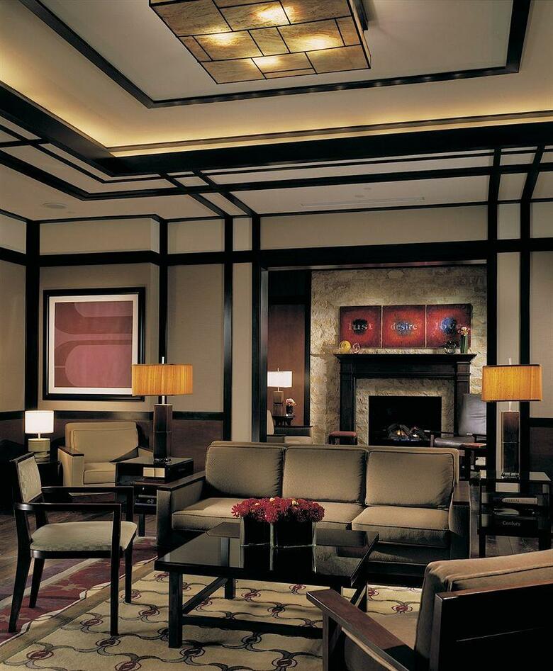 Ambrose Hotel