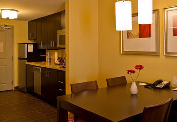 Hotel Towneplace Suites By Marriott Thunder Bay
