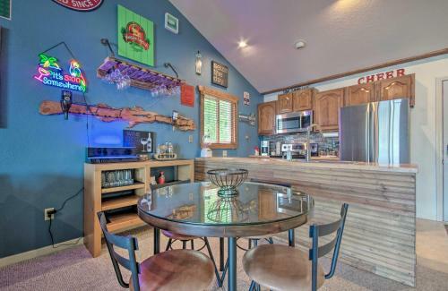 Apartamento Waterfront Condo With Deck - Bring Your Boat!