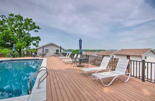 Apartamento Waterfront Condo With Deck - Bring Your Boat!
