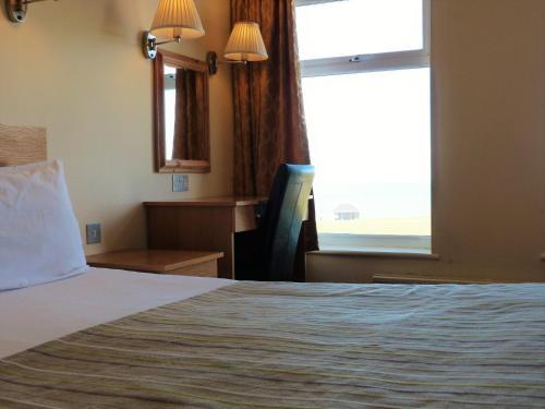 The Kilbirnie Hotel