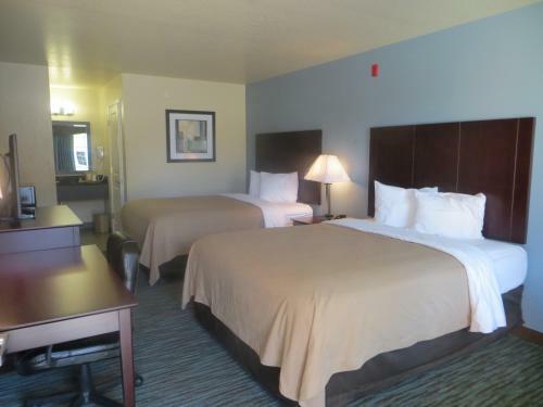 Motel Garden Inn And Suites