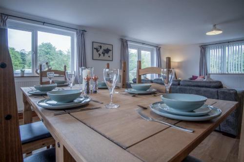 Tucking Mill - 3 Bedroom Holiday Home - Stepaside