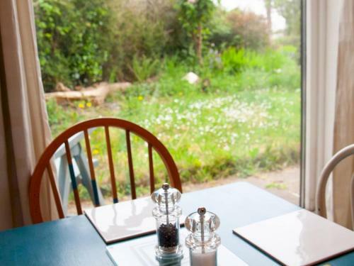 Pass The Keys Delightful 2 Bed Tiny Home In Newton Mumbles