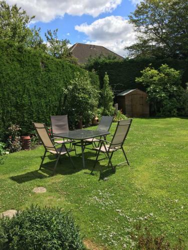 The Old Thatched Cottage Tenterden