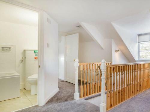 Impeccable Period 3-bed Villa In Torquay