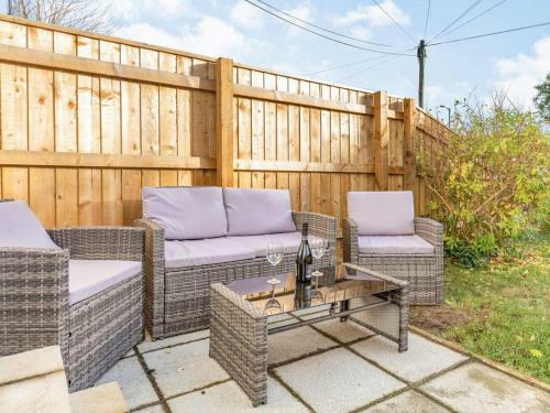 Impeccable Period 3-bed Villa In Torquay