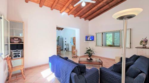 Villa Sceusa Con Piscina Privata