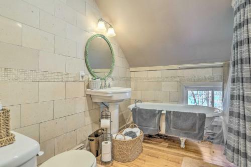 Working Farmhouse Nestled In Hudson Valley!