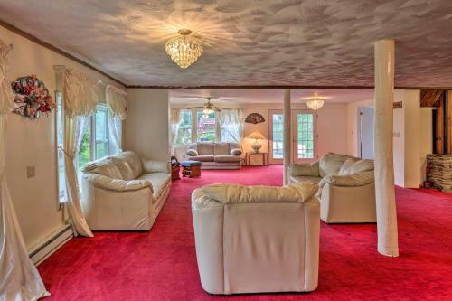 Retreat Overlooking Keuka Lake