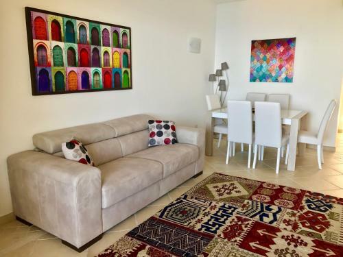 Taormina Apartment Near Downtown