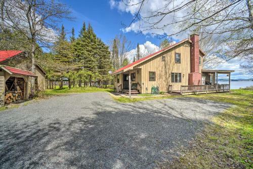 Lake Pleasant Family Home With Canoe And Kayaks!