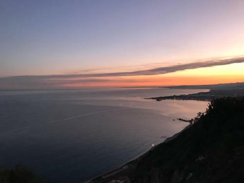 Apartamento Baia Dei Delfini