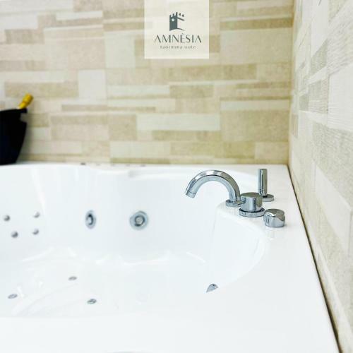 Amnesia Taormina Suite