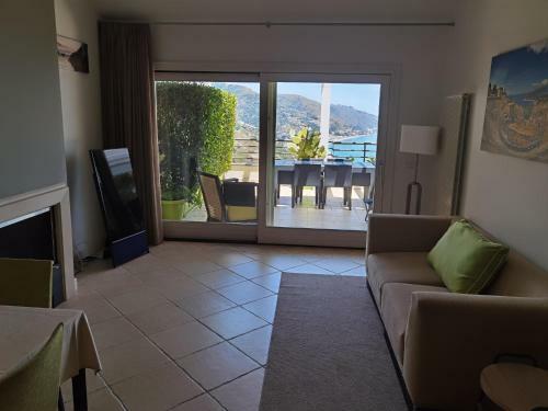 Taormina Romantic Apartment By Taormina Holidays