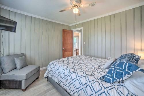 Saratoga Springs Cottage Fire Pit, Boat Dock